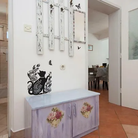Tilijanka Apartamento *