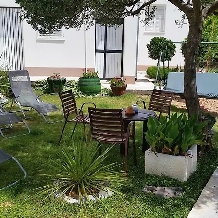 Tilijanka Apartamento Rogoznica (Sibenik-Knin)
